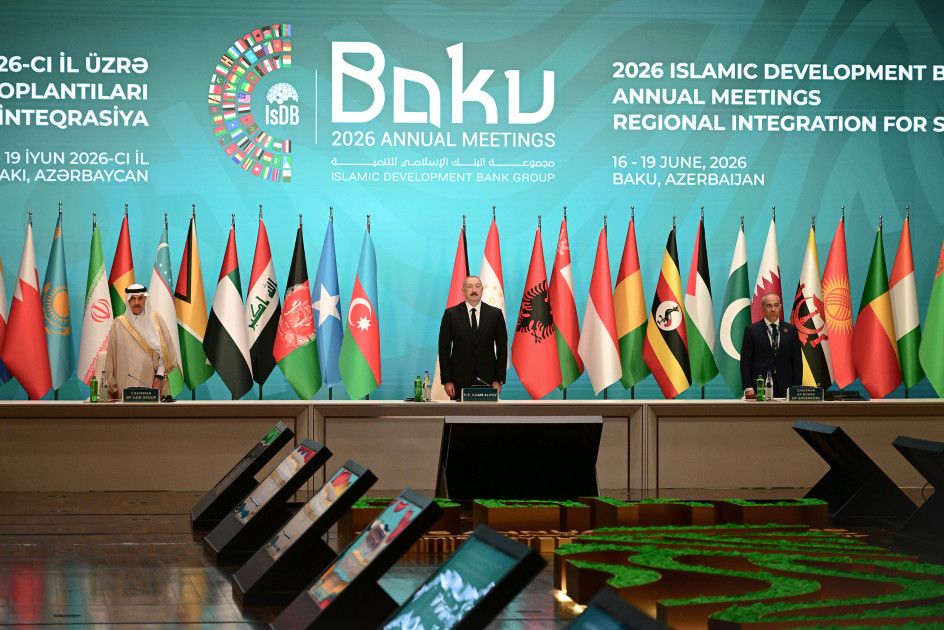 Prezident İlham Əliyevin iştirakı ilə Bakıda İslam İnkişaf Bankı Qrupunun 2026-cı il üzrə İllik Toplantılarının açılış mərasimi keçirilib<font color='red'> - YENİLƏNİB </font><font color=red> - VİDEO</font><font color=red> - FOTOLAR</font>