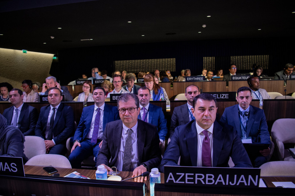 Azərbaycan 2003-cü il UNESCO Konvensiyasının Baş Assambleyasının sessiyasında təmsil olunub<font color=red> - FOTOLAR</font>