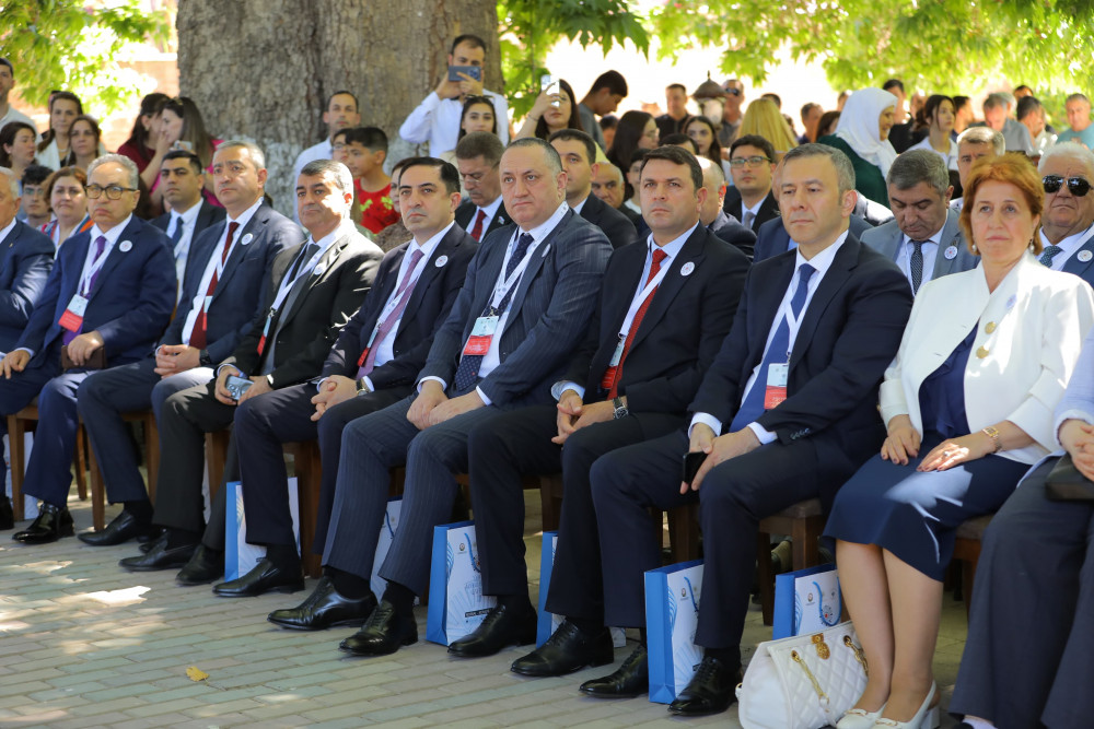 Naxçıvanda “Qərbi Azərbaycana qayıdış” III konqres-festival keçirilir<font color=red> - FOTOLAR</font>