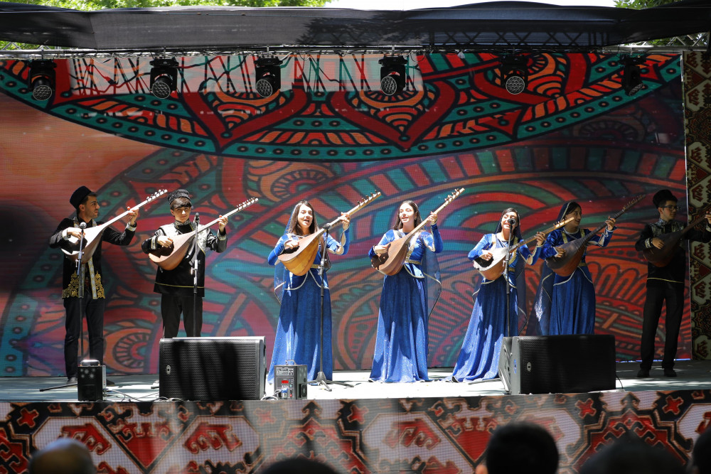 Naxçıvanda “Qərbi Azərbaycana qayıdış” III konqres-festival keçirilir<font color=red> - FOTOLAR</font>