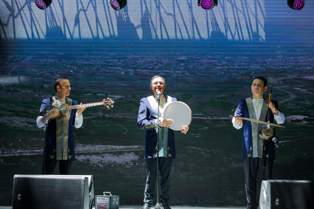 Naxçıvanda “Qərbi Azərbaycana qayıdış” III konqres-festival keçirilir<font color=red> - FOTOLAR</font>