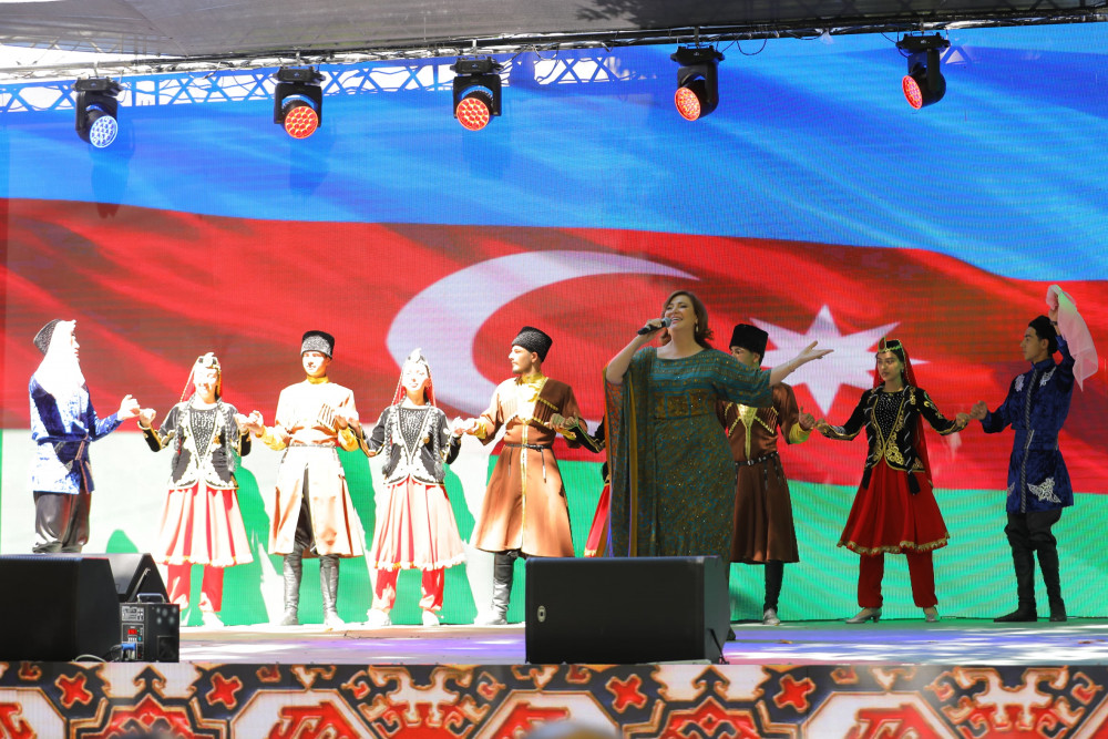 Naxçıvanda “Qərbi Azərbaycana qayıdış” III konqres-festival keçirilir<font color=red> - FOTOLAR</font>