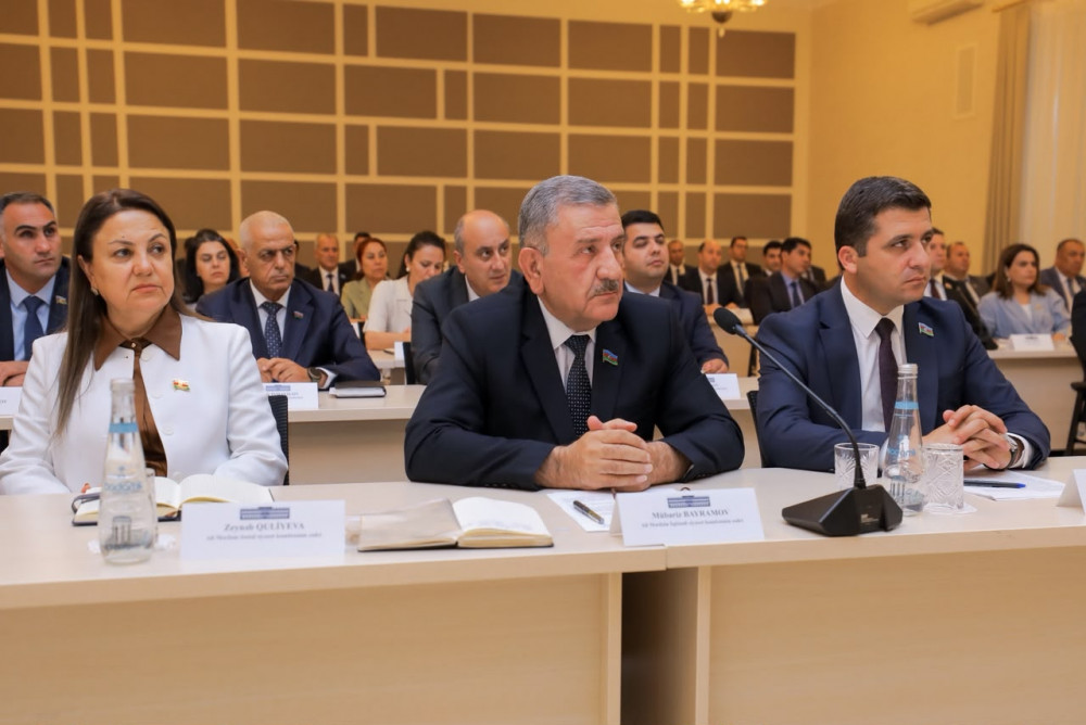 Ali Məclisin növbədənkənar sessiyasının ilk iclası keçirilib<font color=red> - FOTOLAR</font>