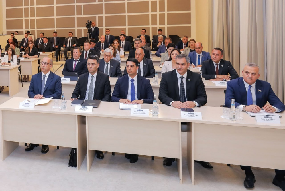 Ali Məclisin növbədənkənar sessiyasının ilk iclası keçirilib<font color=red> - FOTOLAR</font>