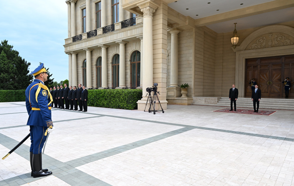Türkmənistan Prezidenti Sərdar Berdiməhəmmədovun Bakıda rəsmi qarşılanma mərasimi olub<font color=red> - FOTOLAR</font>