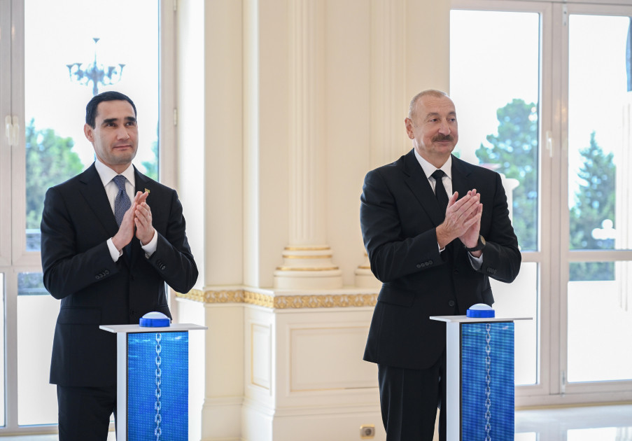 Azərbaycan və Türkmənistan prezidentlərinin iştirakı ilə “Dostlug” tankerinin onlayn formatda hədiyyə olunması mərasimi keçirilib<font color='red'> - YENİLƏNƏCƏK</font><font color=red> - FOTOLAR</font>