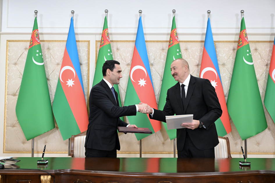 Azərbaycan-Türkmənistan sənədləri mübadilə olunub<font color='red'> - YENİLƏNƏCƏK</font><font color=red> - FOTOLAR</font>