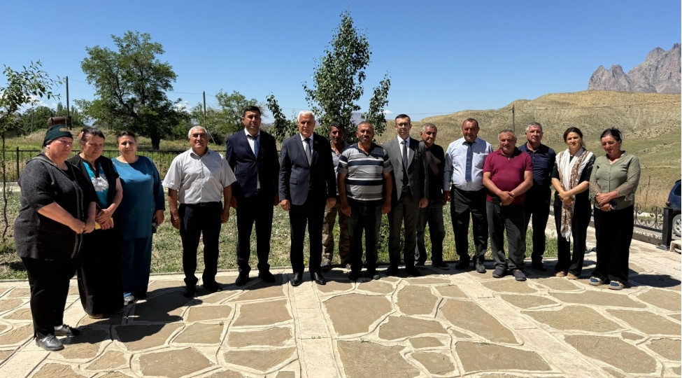 Milli Məclisin deputatı Vüqar Rəhimzadə Culfada seçiciləri ilə növbəti görüşlərini keçirib<font color=red> - FOTOLAR</font>