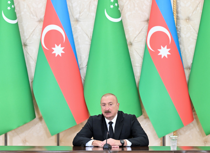 Azərbaycan və Türkmənistan prezidentləri mətbuata bəyanatlarla çıxış ediblər  <font color='red'> - YENİLƏNİB</font><font color=red> - FOTOLAR</font>