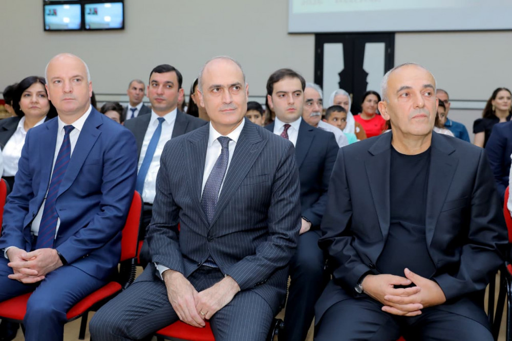 Naxçıvanda “15 İyun – Milli Qurtuluş Günü”nə həsr olunmuş  beynəlxalq reytinqli şahmat turnirinin qalibləri mükafatlandırılıb<font color=red> - FOTOLAR</font>