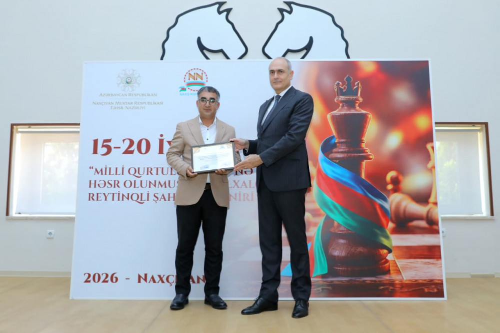 Naxçıvanda “15 İyun – Milli Qurtuluş Günü”nə həsr olunmuş  beynəlxalq reytinqli şahmat turnirinin qalibləri mükafatlandırılıb<font color=red> - FOTOLAR</font>