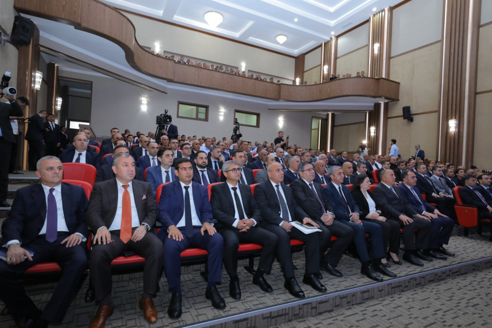 Naxçıvanda aqrar sahədə yeni Dövlət Proqramının müzakirəsi ilə bağlı regional müşavirə keçirilib<font color=red> - FOTOLAR</font>