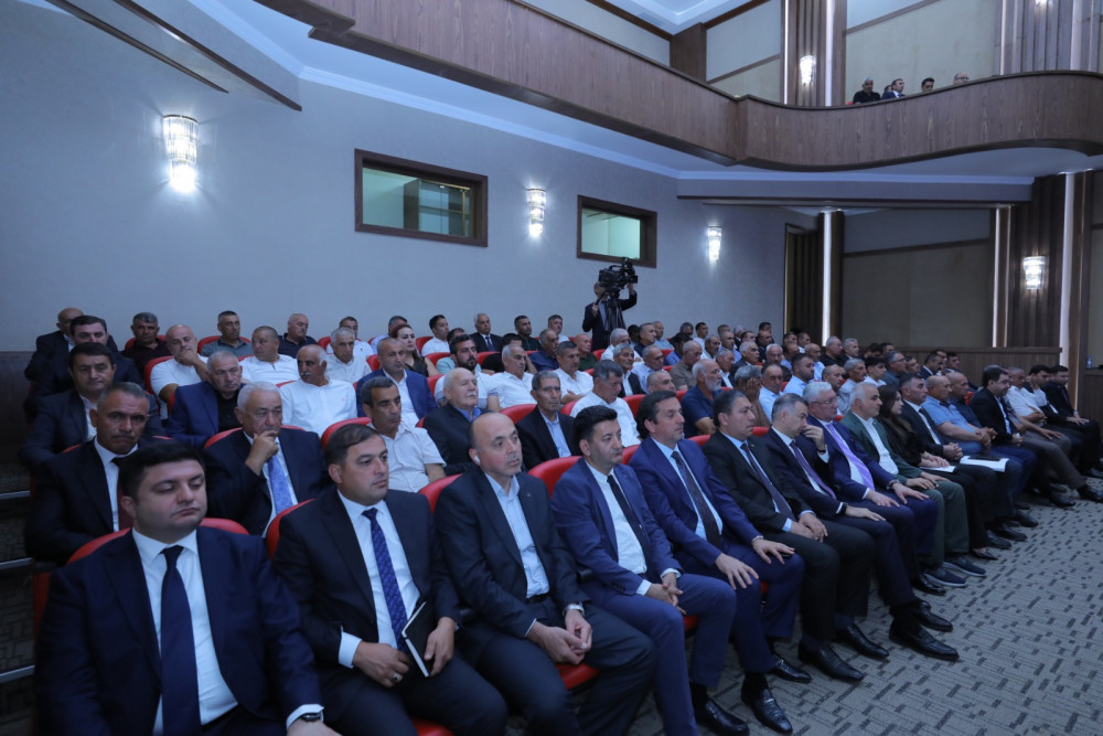 Naxçıvanda aqrar sahədə yeni Dövlət Proqramının müzakirəsi ilə bağlı regional müşavirə keçirilib<font color=red> - FOTOLAR</font>