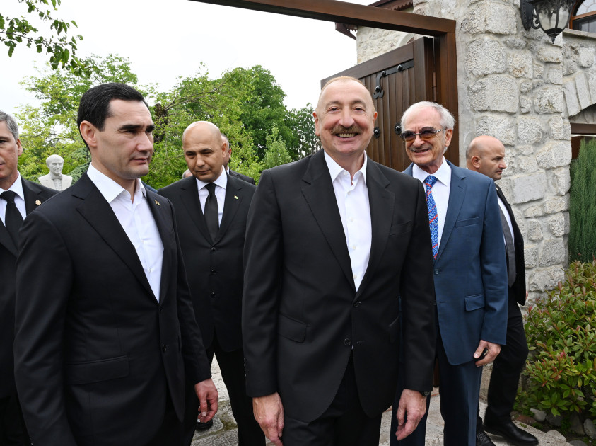 Bülbülün ev-muzeyi ilə tanışlıq<font color=red> - FOTOLAR</font>