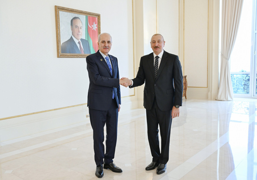 Prezident İlham Əliyev Türkiyə Böyük Millət Məclisi sədrinin rəhbərlik etdiyi nümayəndə heyətini qəbul edib<font color=red> - FOTOLAR</font>