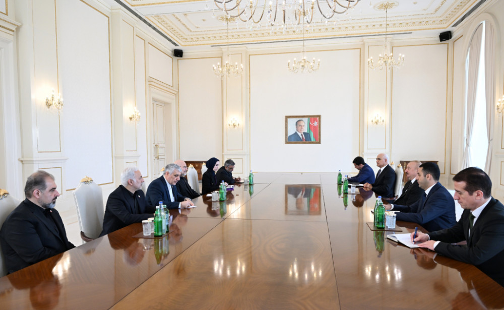 Prezident İlham Əliyev İran İslam Şurası Məclisinin sədrinin başçılıq etdiyi nümayəndə heyətini qəbul edib<font color=red> - FOTOLAR</font>
