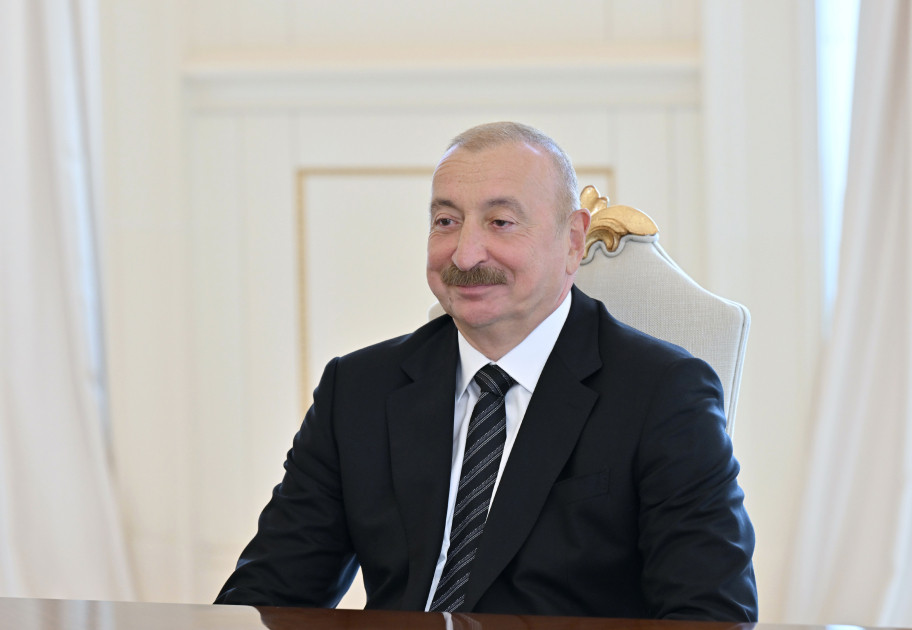 Prezident İlham Əliyev İran İslam Şurası Məclisinin sədrinin başçılıq etdiyi nümayəndə heyətini qəbul edib<font color=red> - FOTOLAR</font>