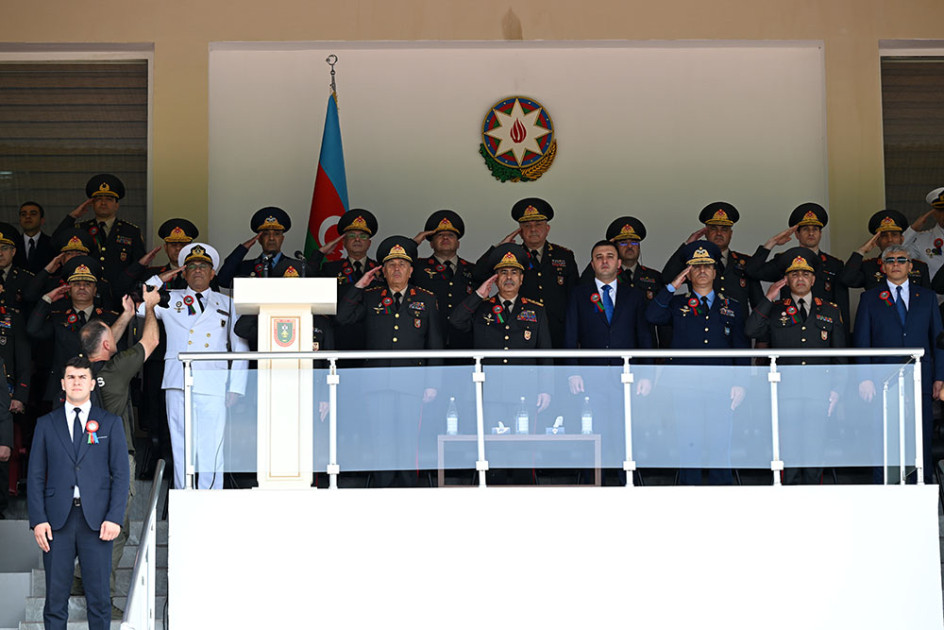 Heydər Əliyev adına Hərbi İnstitutda növbəti buraxılış mərasimi olub<font color=red> - FOTOLAR</font>