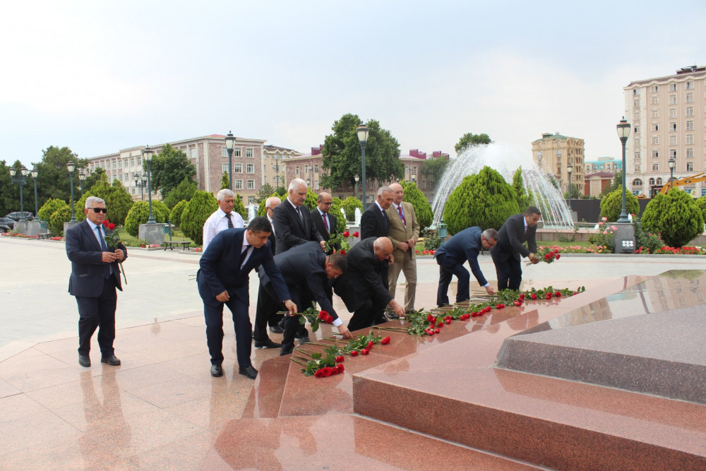 Naxçıvan memarlıq məktəbi və ənənələrinə dair respublika elmi konfransı keçirilib<font color=red> - FOTOLAR</font>