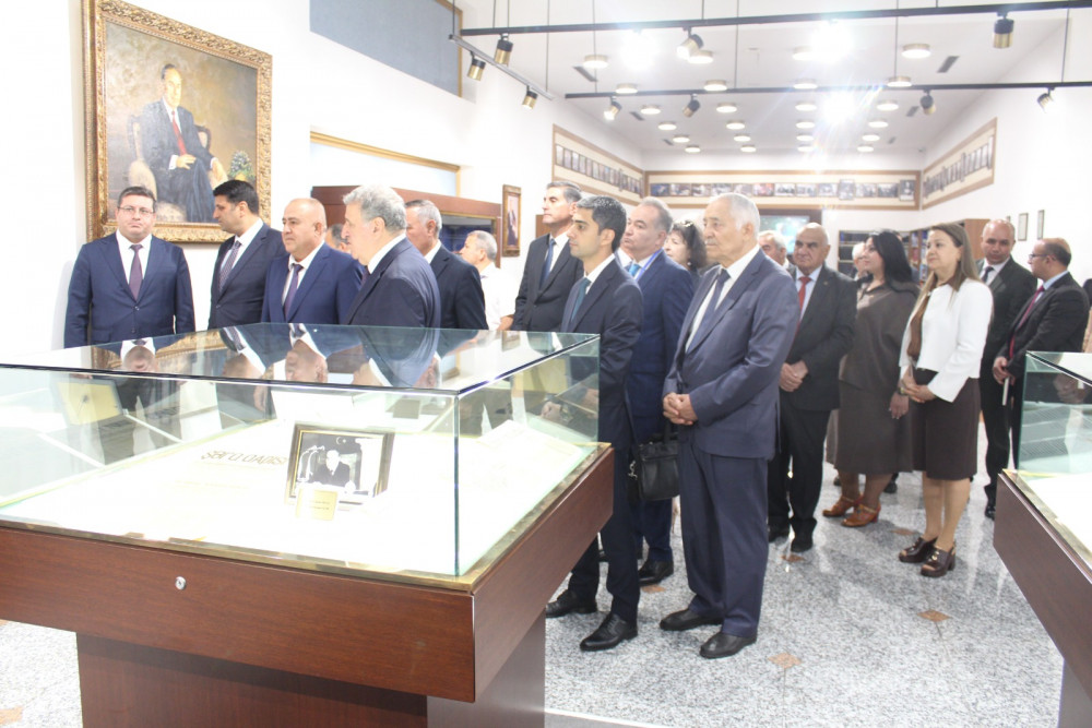 Naxçıvan memarlıq məktəbi və ənənələrinə dair respublika elmi konfransı keçirilib<font color=red> - FOTOLAR</font>