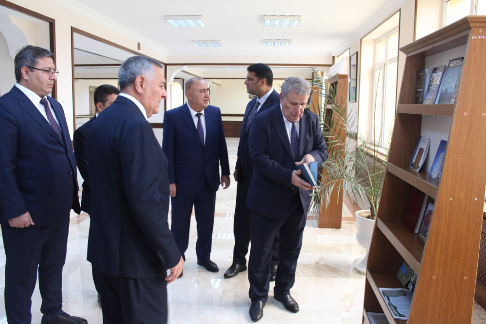 Naxçıvan memarlıq məktəbi və ənənələrinə dair respublika elmi konfransı keçirilib<font color=red> - FOTOLAR</font>