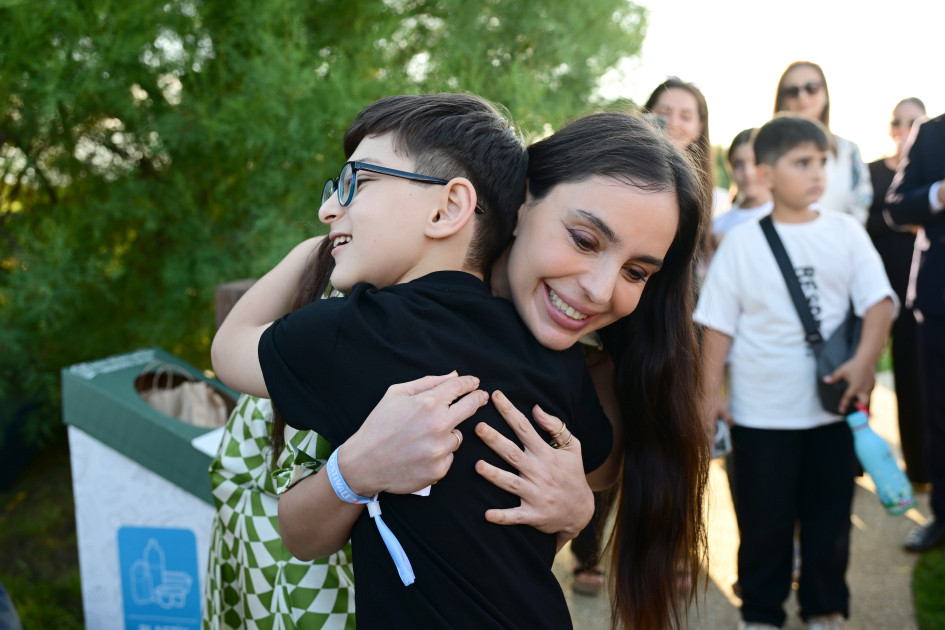 Leyla Əliyeva və Alona Əliyeva Xeyirxahlıq Festivalında iştirak ediblər<font color=red> - FOTOLAR</font>