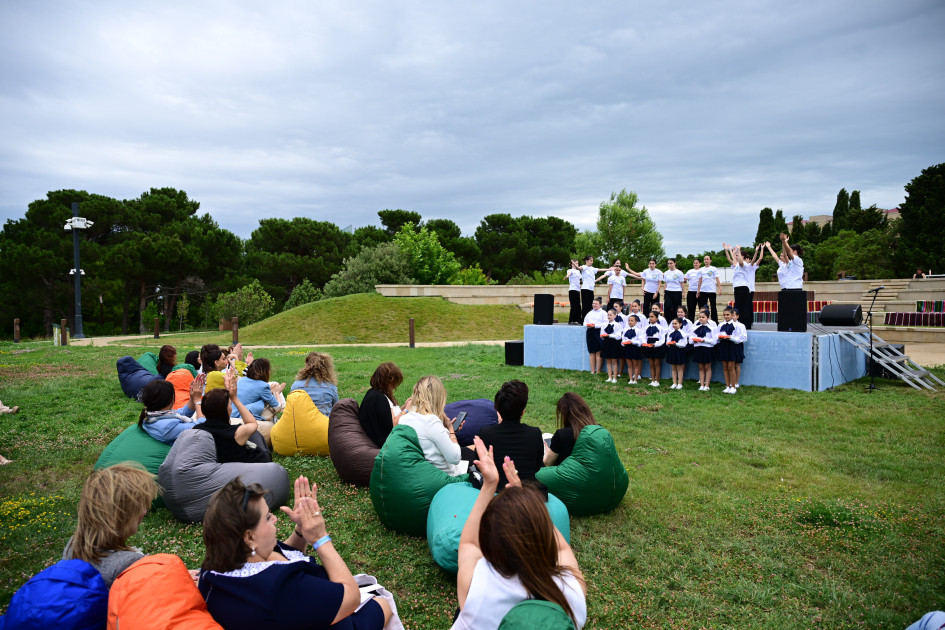 Leyla Əliyeva və Alona Əliyeva Xeyirxahlıq Festivalında iştirak ediblər<font color=red> - FOTOLAR</font>