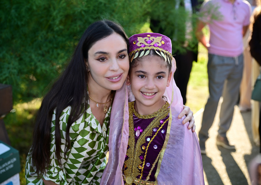 Leyla Əliyeva və Alona Əliyeva Xeyirxahlıq Festivalında iştirak ediblər<font color=red> - FOTOLAR</font>