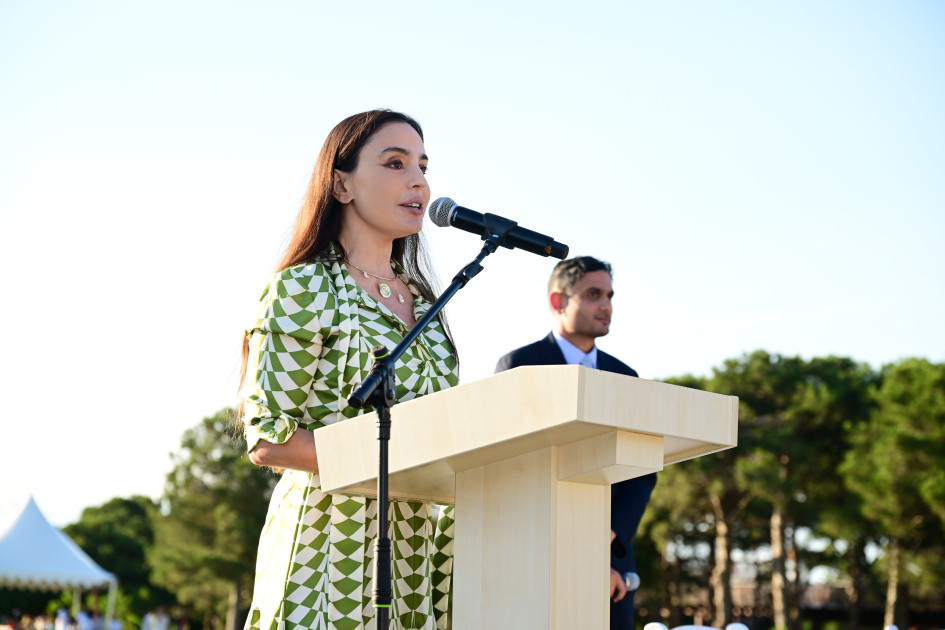 Leyla Əliyeva və Alona Əliyeva Xeyirxahlıq Festivalında iştirak ediblər<font color=red> - FOTOLAR</font>