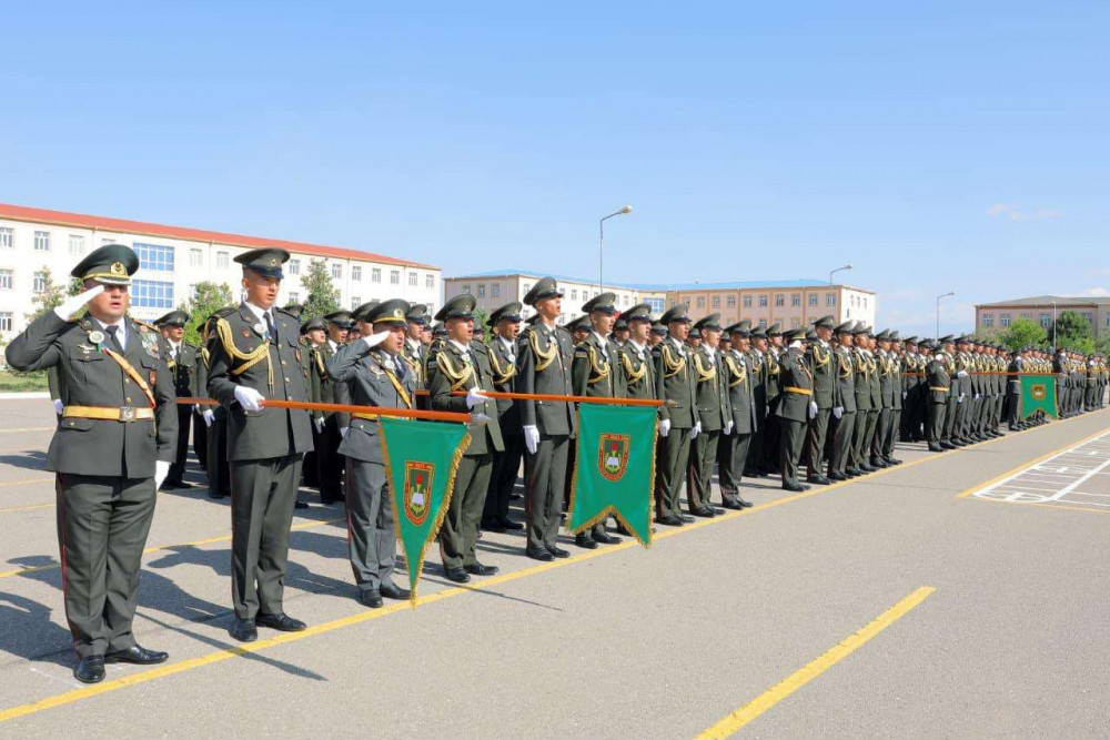 Naxçıvan Hərbi Kollecinin ilk məzun buraxılış mərasimi keçirilib<font color=red> - FOTOLAR</font>