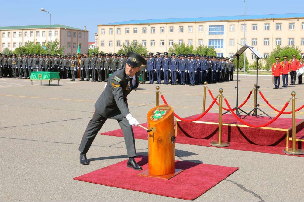 Naxçıvan Hərbi Kollecinin ilk məzun buraxılış mərasimi keçirilib<font color=red> - FOTOLAR</font>