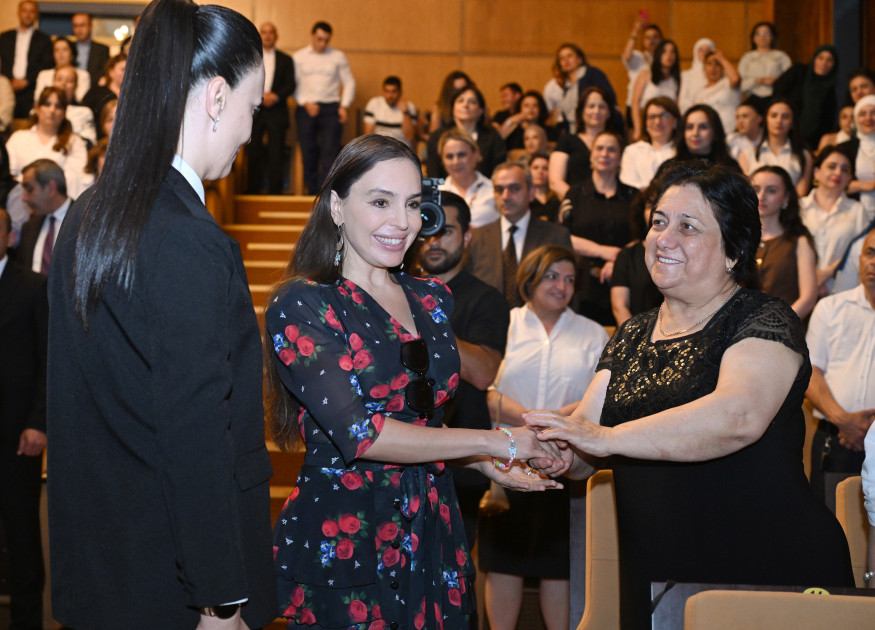 Leyla Əliyeva “Onlardan biri: Emil” adlı anım tədbirində iştirak edib<font color=red> - FOTOLAR</font>