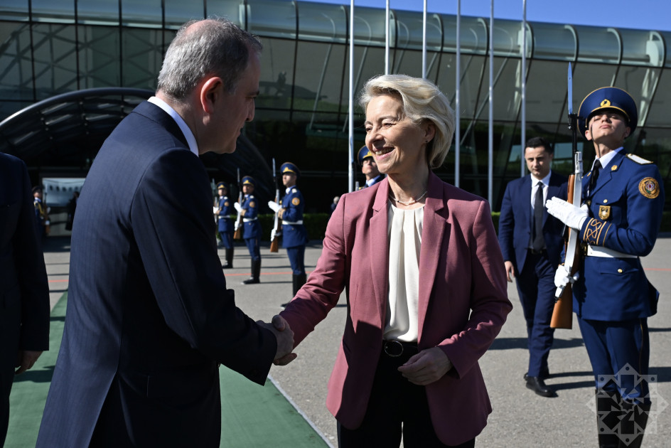 Avropa Komissiyasının Prezidentinin Azərbaycana səfəri başa çatıb<font color=red> - FOTOLAR</font>