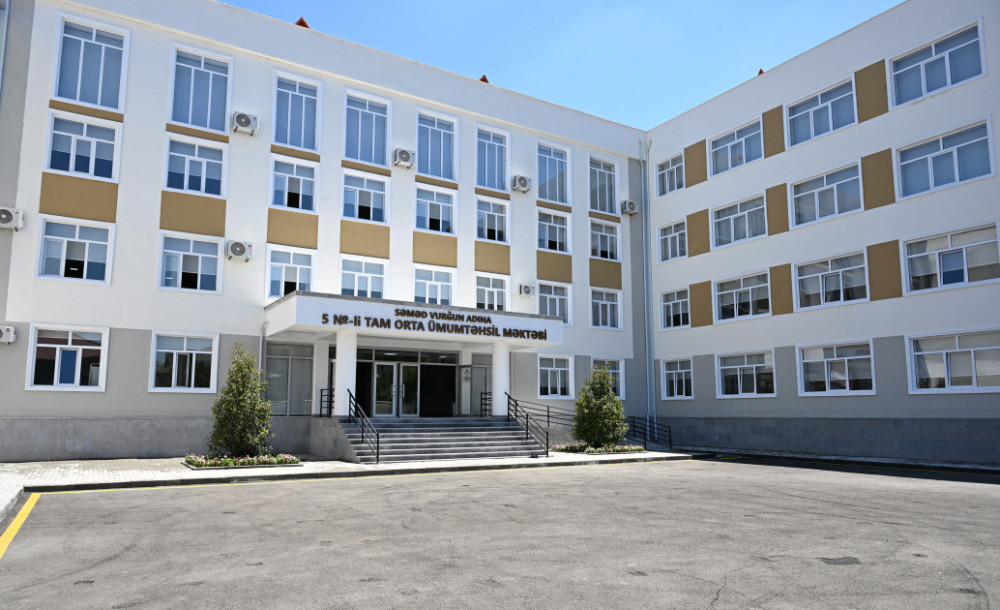 Leyla Əliyeva Yevlaxda məktəb binasının açılışında iştirak edib<font color=red> - FOTOLAR</font>