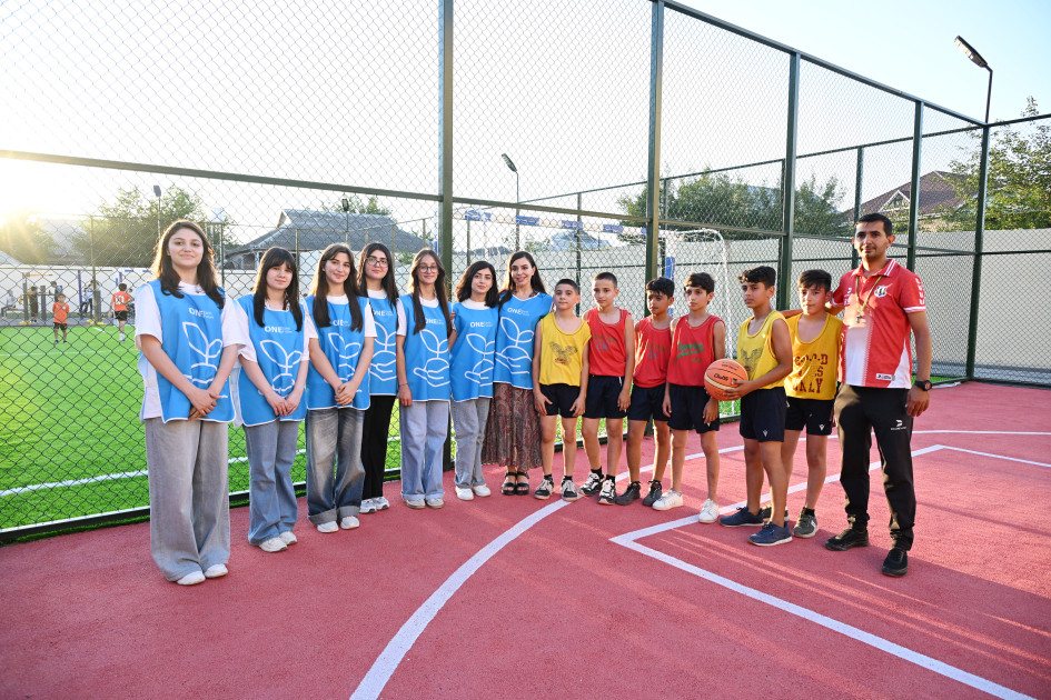 Yevlaxda abadlaşdırılmış məhəllə Leyla Əliyevanın iştirakı ilə sakinlərin istifadəsinə verilib<font color=red> - FOTOLAR</font>