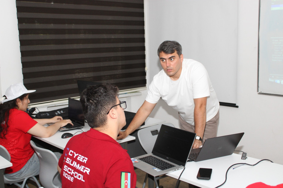 “Cyber Summer School 2026”-nın təlim proqramına başlanılıb<font color=red> - FOTOLAR</font>