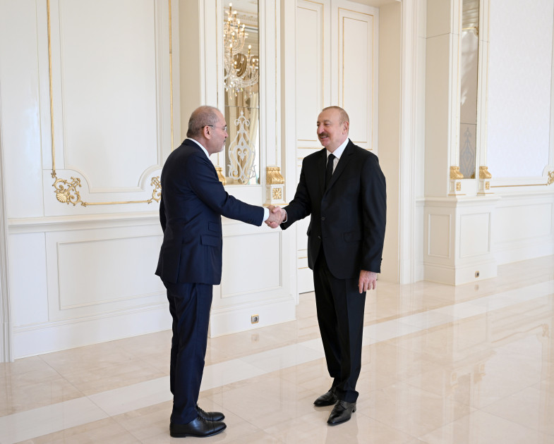 Prezident İlham Əliyev İordaniya Baş nazirinin müavinini qəbul edib<font color=red> - FOTOLAR</font>