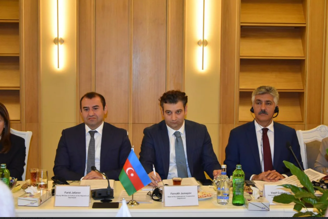 Azərbaycan və Gürcüstan mədəniyyət sahəsində bir sıra istiqamətdə əməkdaşlıq edəcək<font color=red> - FOTOLAR</font>