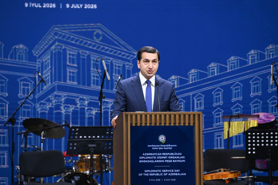 Diplomatik xidmət orqanları əməkdaşlarının peşə bayramı günü münasibətilə rəsmi qəbul təşkil edilib<font color=red> - FOTOLAR</font>