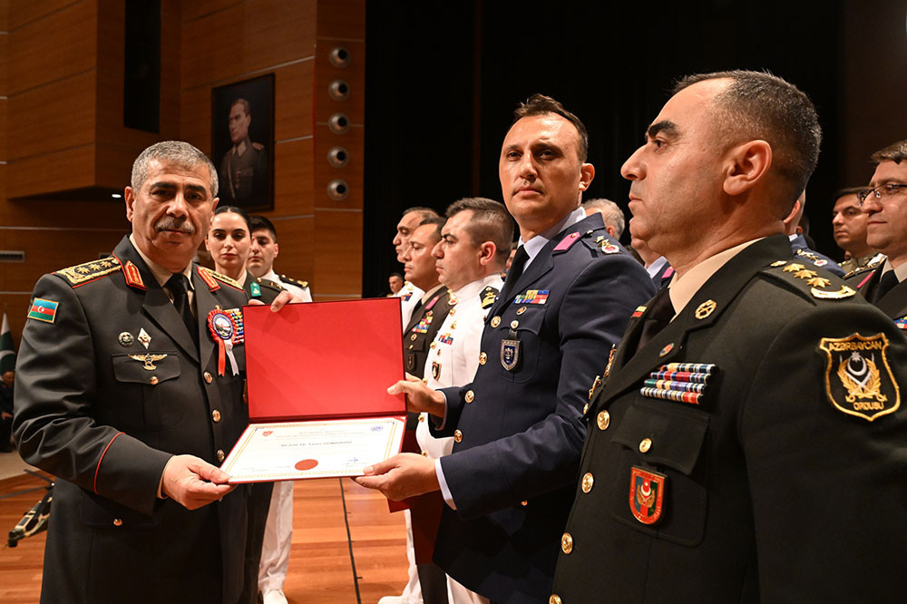 Zakir Həsənov Ərdoğanla birlikdə kursantların buraxılış mərasimində iştirak edib<font color=red> - FOTOLAR</font>