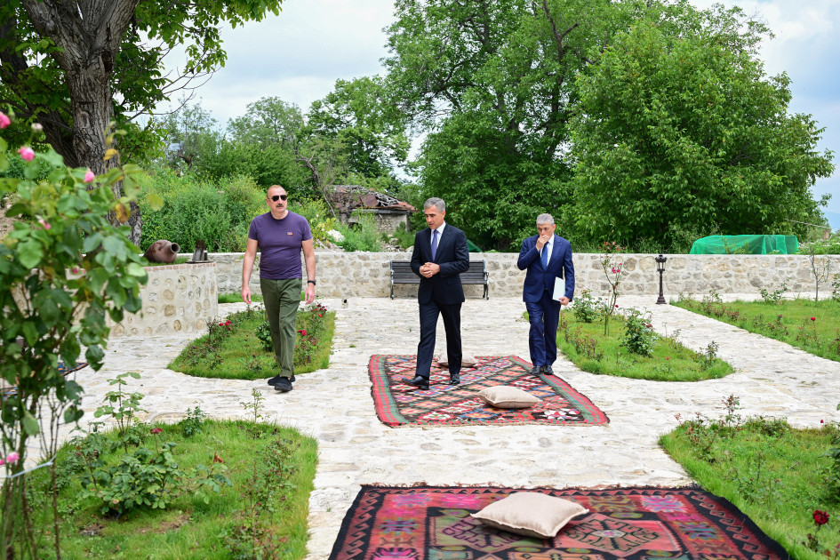 Prezident İlham Əliyev Şuşada “Yasəmən” hotelinin yeni korpusları ilə tanış olub<font color=red> - FOTOLAR</font>