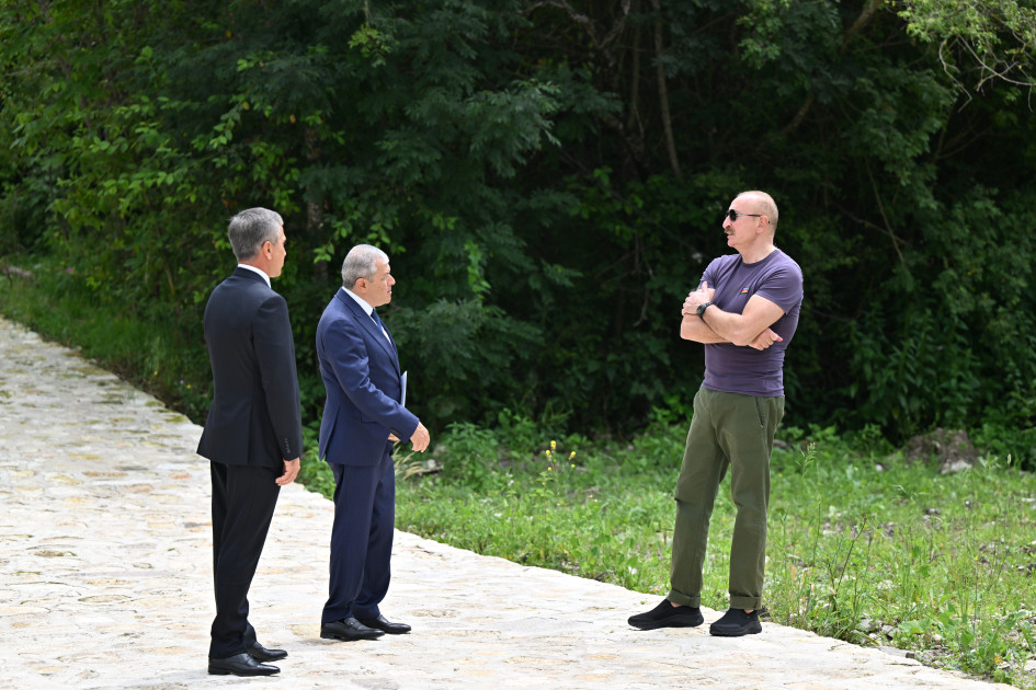 Prezident İlham Əliyev Şuşada “Yasəmən” hotelinin yeni korpusları ilə tanış olub<font color=red> - FOTOLAR</font>