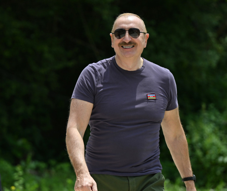 Prezident İlham Əliyev Şuşada “Yasəmən” hotelinin yeni korpusları ilə tanış olub<font color=red> - FOTOLAR</font>