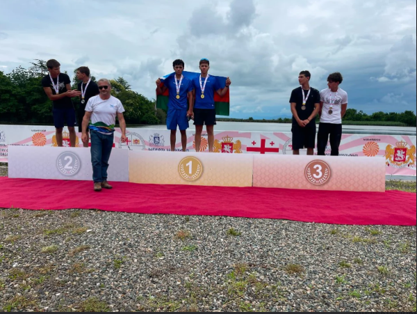 Azərbaycan avarçəkənləri Gürcüstandakı turnirdə 18 medal qazanıblar<font color=red> - FOTOLAR</font>