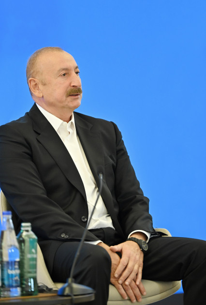 Prezident İlham Əliyev IV Şuşa Qlobal Media Forumunun açılışında iştirak edib<font color='red'> - YENİLƏNİB</font><font color=red> - FOTOLAR</font>