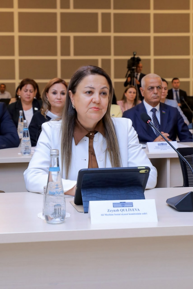 Ali Məclisin növbədənkənar sessiyası başa çatıb<font color=red> - FOTOLAR</font>