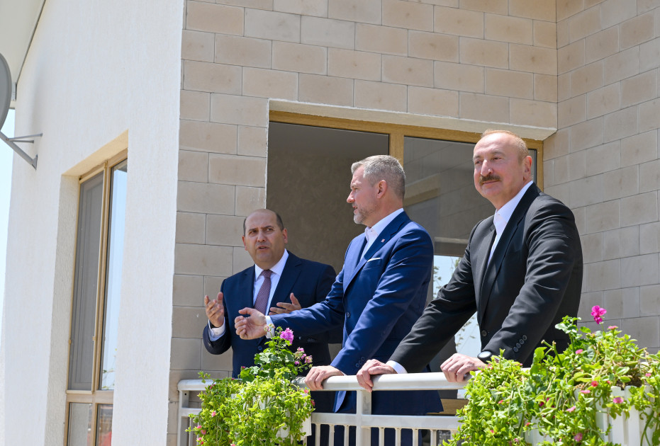 Azərbaycan və Slovakiya prezidentləri Ağdamın Baş Qərvənd kəndində görülən işlərlə tanış olublar<font color=red> - FOTOLAR</font>