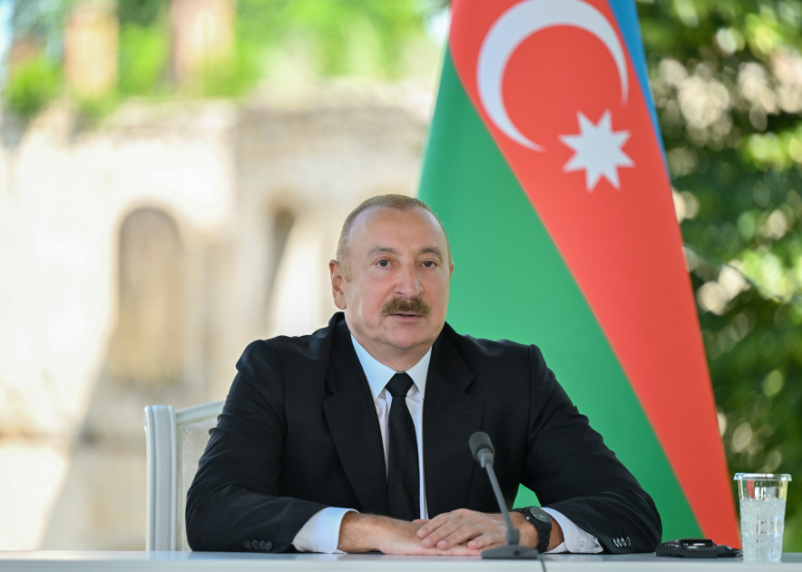Azərbaycan və Slovakiya prezidentləri mətbuata bəyanatlarla çıxış ediblər<font color='red'> - YENİLƏNİB</font><font color=red> - FOTOLAR</font>