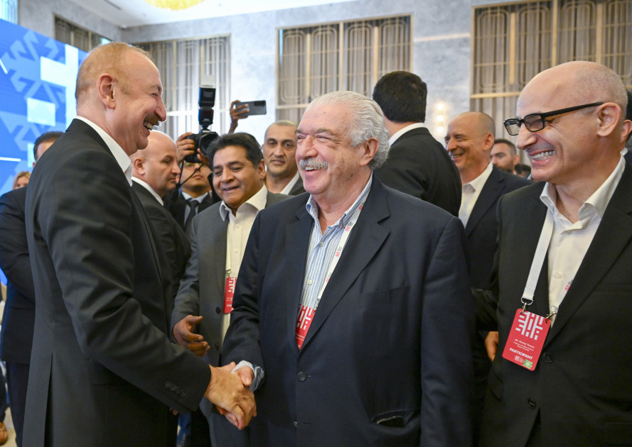 IV Şuşa Qlobal Media Forumu başa çatıb<font color=red> - FOTOLAR</font>