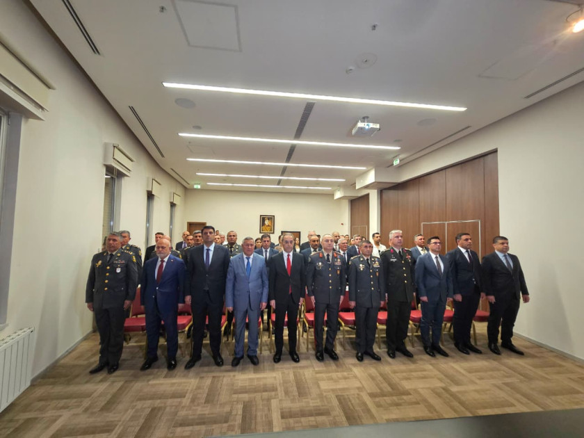 Türkiyənin Baş konsulu: 15 İyul dövlət-xalq birliyinin möhkəm həmrəyliyi sayəsində yazılan qəhrəmanlıq salnaməsidir<font color=red> - FOTOLAR</font>